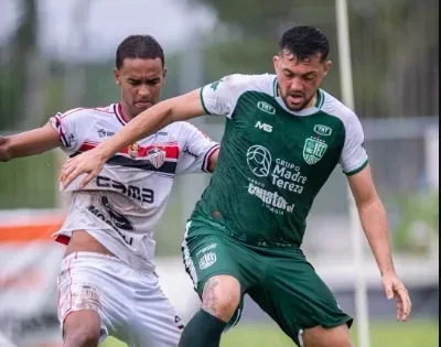 São José-AP empata com Independente e avança à final do Amapaense 2026
