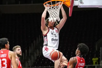 Flamengo supera Paulistano, alcança 25ª vitória e volta à vice-liderança do NBB