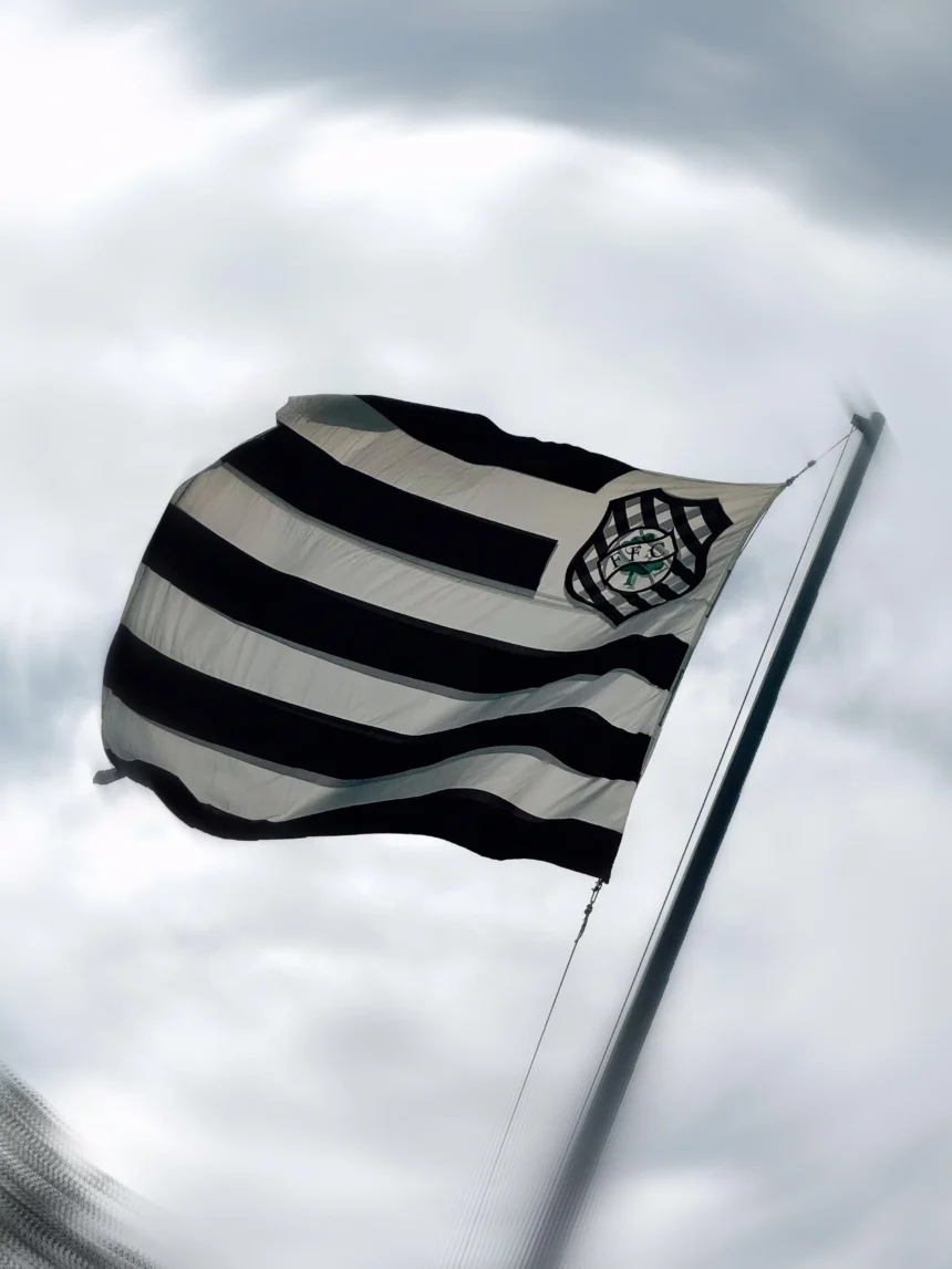 Figueirense quebra invencibilidade do Amazonas e volta a vencer após duas rodadas