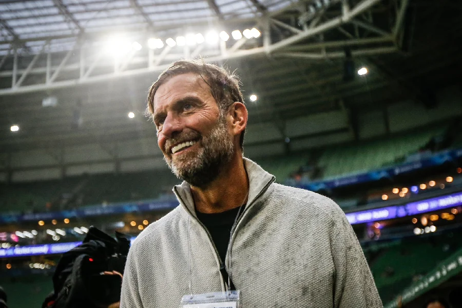 Jürgen Klopp volta a negar interesse em treinar o Real Madrid - Imagem do artigo original