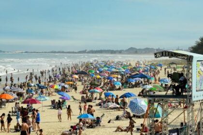 Surfistas contestam WSL por reduzir vagas na etapa QS 6.000 de Imbituba