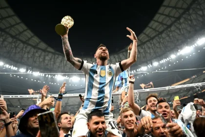 Messi projeta disputar Copa de 2026 para virar o primeiro atleta com seis Mundiais