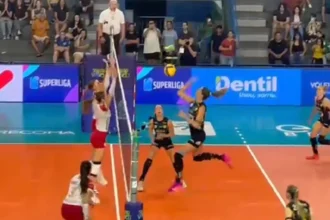 Carol Gattaz marca ponto e recebe homenagens em jogo de despedida pelo Praia Clube