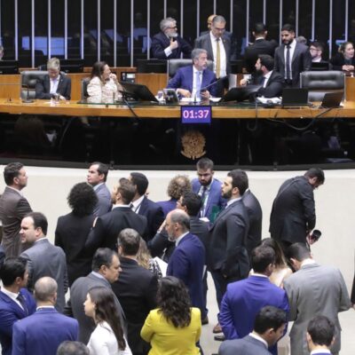 Câmara aprova criação de cadastro nacional de entidades esportivas condenadas por racismo
