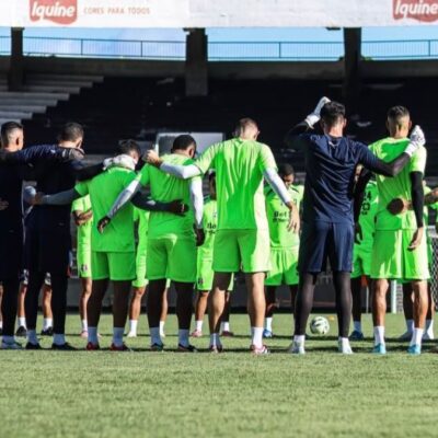 Santa Cruz agenda jogo-treino com o Treze antes da estreia na Série C