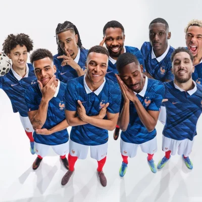 Dois terços da seleção francesa convocada para amistoso com o Brasil têm raízes africanas