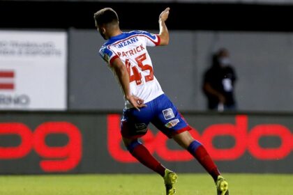 CRB confirma chegada do volante Patrick de Lucca