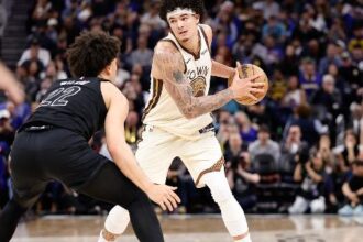 Gui Santos alcança 31 pontos, quebra marca brasileira e lidera Warriors em triunfo sobre os Nets