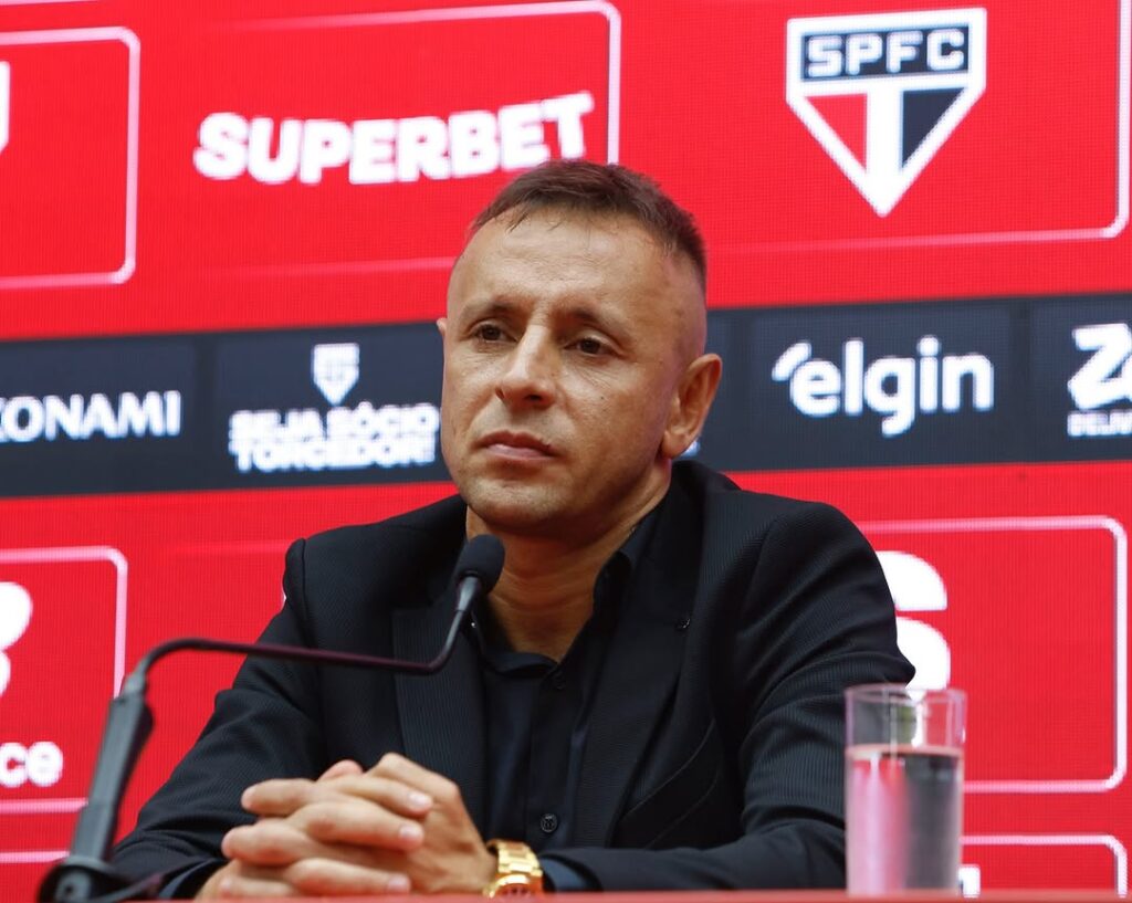 Allan Barcellos deixa comando do sub-20 do São Paulo após pedido de demissão - Imagem do artigo original