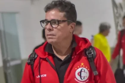 Evaristo Piza é escolhido o melhor técnico do Campeonato Paraibano