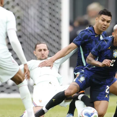 Seleção brasileira é superada pela França por 2 a 1 em amistoso em Boston