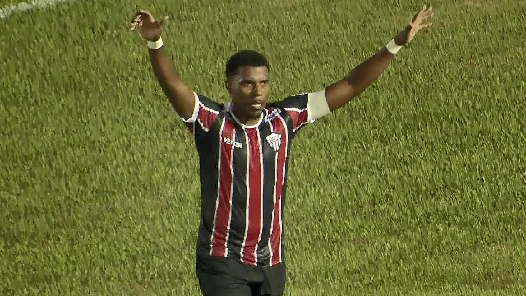 Patrick Leonardo destaca desempenho do Serra antes da final do Capixaba: “não estamos na decisão por acaso” - Imagem do artigo