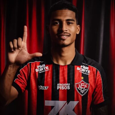 Vitória acerta empréstimo do atacante Renê, destaque da Portuguesa