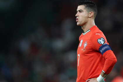 Roberto Martínez mantém Cristiano Ronaldo como peça-chave para a Copa do Mundo de 2026