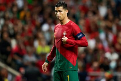 Roberto Martínez coloca Brasil entre favoritos da Copa e exalta Cristiano Ronaldo: “Só existe um Ronaldo”