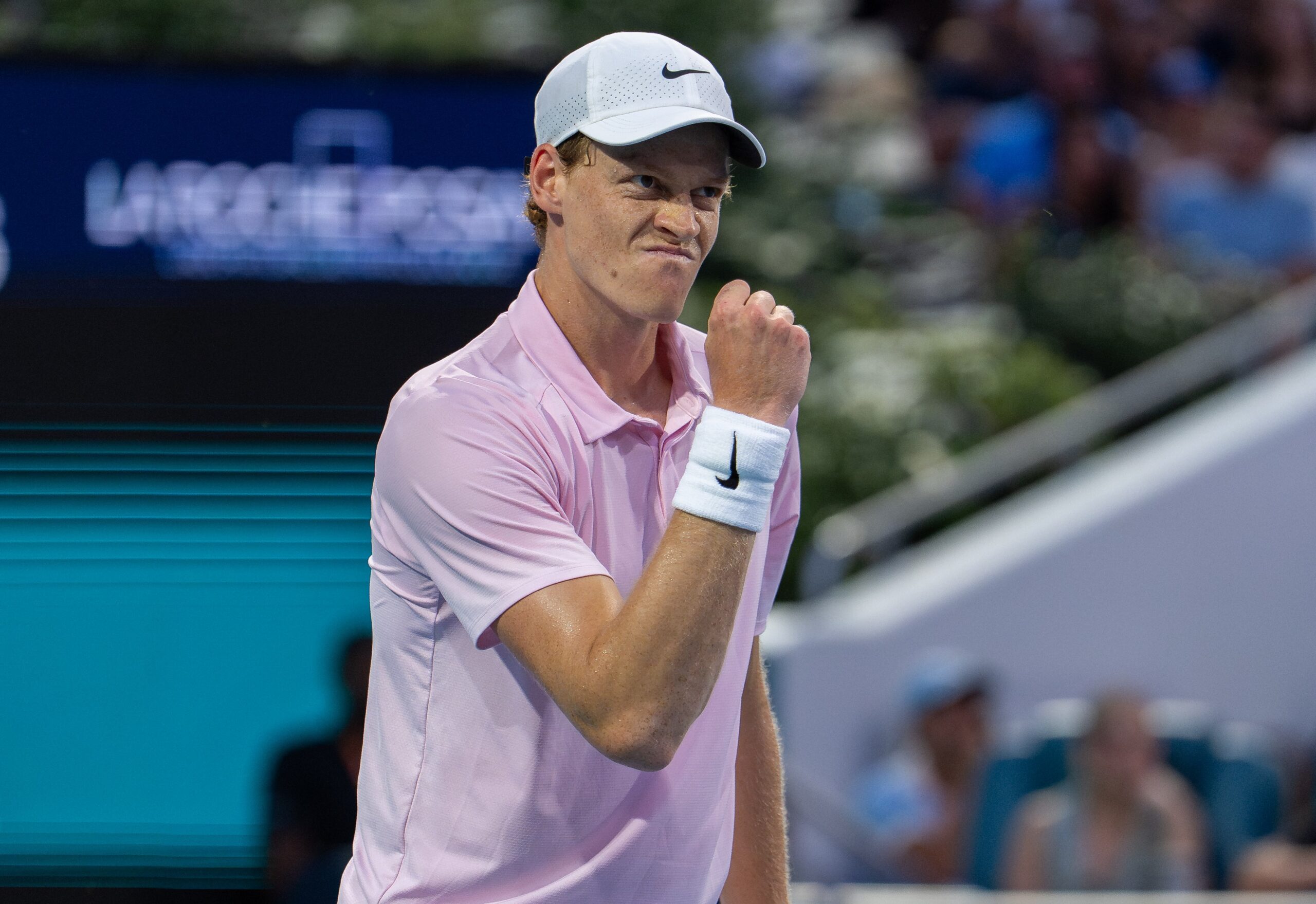 Sinner chega à final em Miami, mantém série invicta e busca completar o Sunshine Double - Imagem do artigo