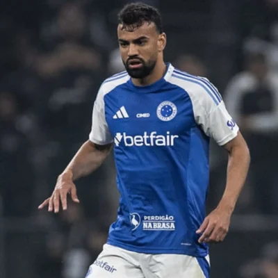 Juventus faz sondagem por Fabrício Bruno, zagueiro do Cruzeiro