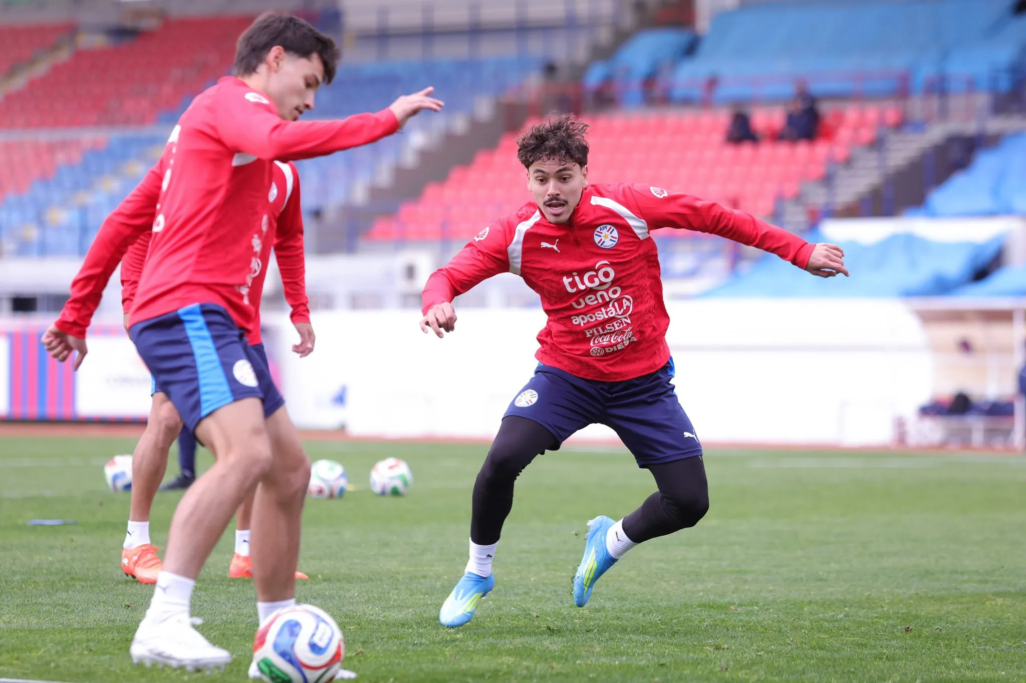 Mauricio brilha em estreia pelo Paraguai e se fortalece na corrida por vaga na Copa de 2026 - Imagem do artigo