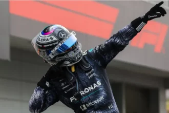 Antonelli conquista GP do Japão e assume a liderança mais jovem da Fórmula 1