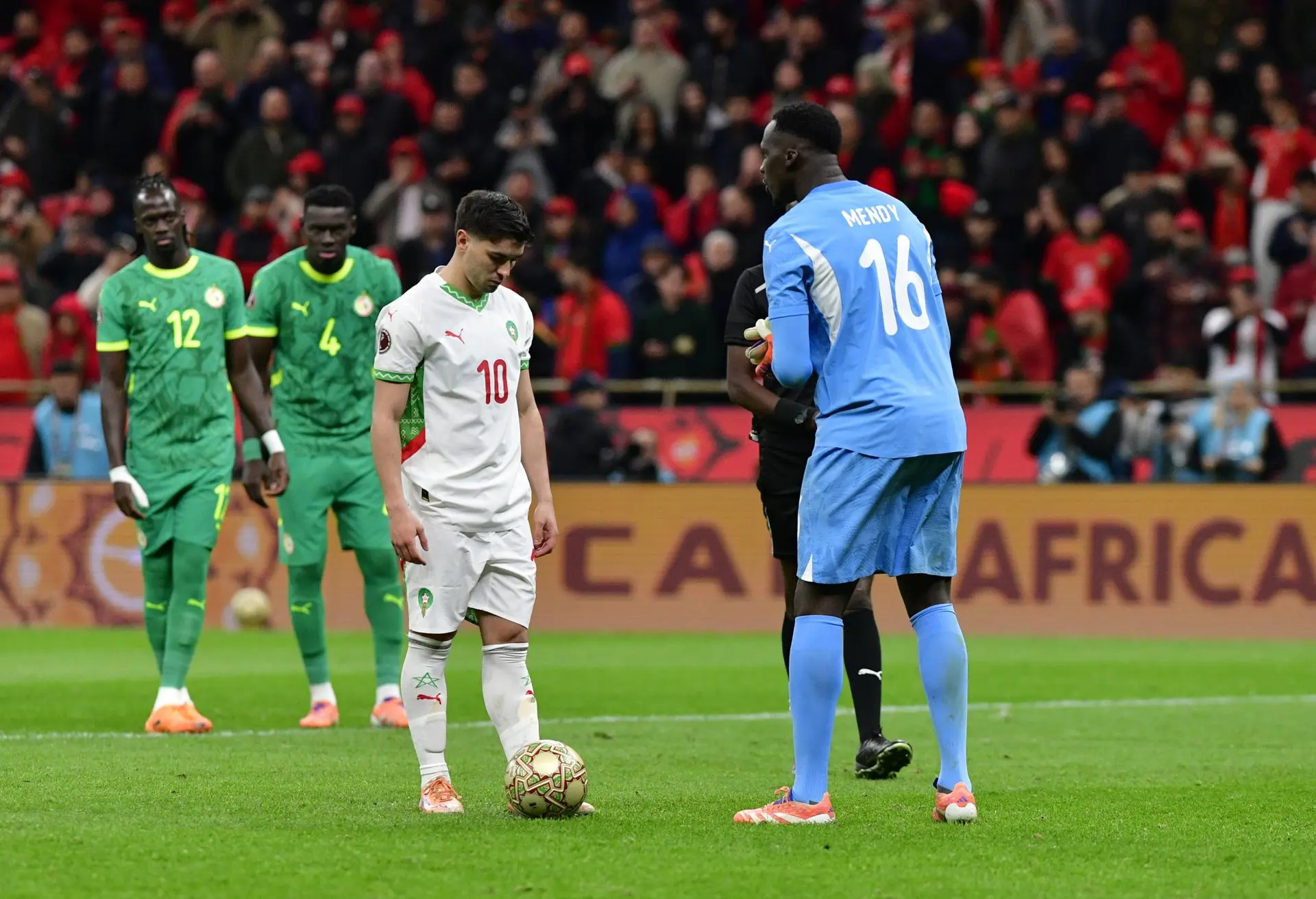 CAF anuncia revisão de regulamentos após controvérsia na final da Copa Africana - Imagem do artigo