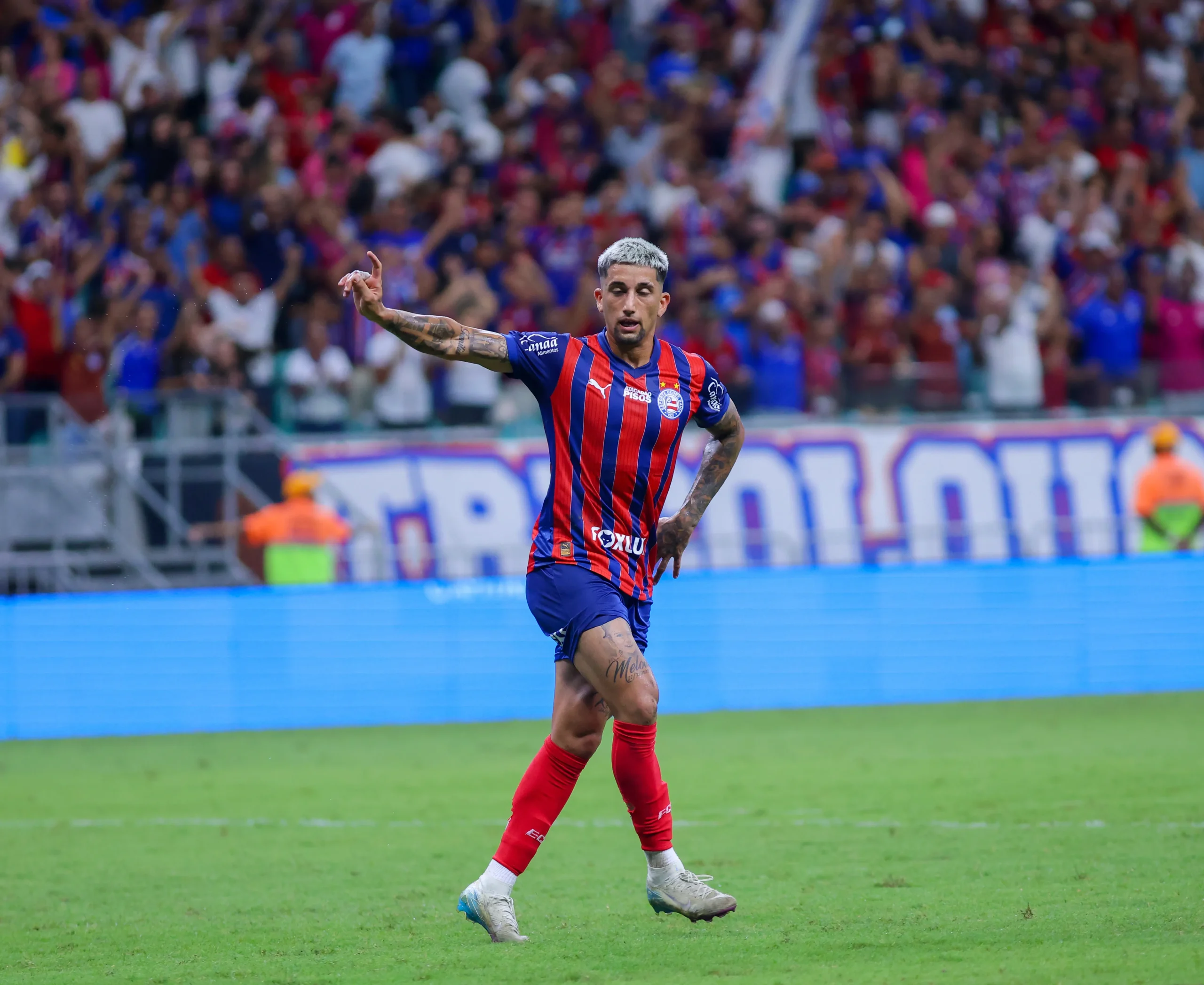 Kike Olivera consolida sequência como titular do Bahia e mira vaga na Copa - Imagem do artigo