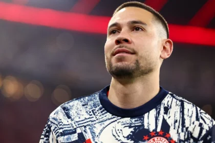 Bayern de Munique anuncia saída de Raphael Guerreiro ao fim da temporada 2025/26