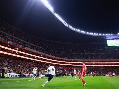 Torcedor morre ao cair da área VIP antes de México x Portugal na reabertura do Estádio Azteca