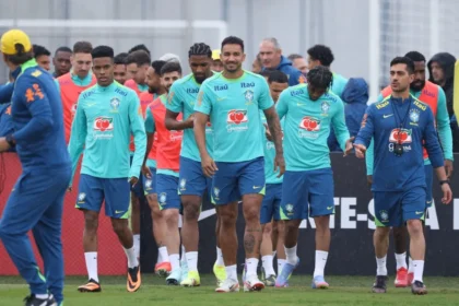 Ancelotti confirma Danilo, do Flamengo, na lista da Copa de 2026