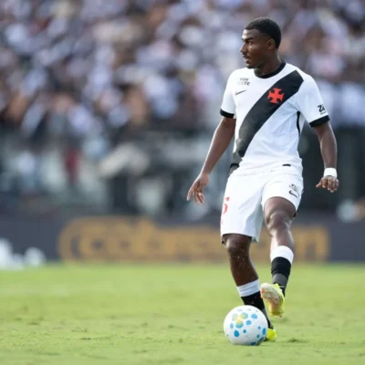 Imagem destacada Vasco perde Cuiabano por desconforto muscular e viaja desfalcado para enfrentar o Coritiba