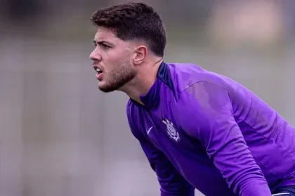 Imagem destacada Corinthians terá retorno de Felipe Longo e goleiro pode iniciar contra o Fluminense