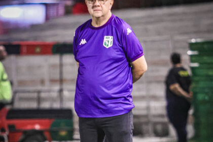 Marcelo Villar deixa o comando técnico do Lagarto Futebol Clube