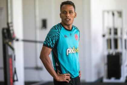 Confiança contrata Matheus Julião, eleito o melhor lateral-esquerdo do Campeonato Carioca 2026