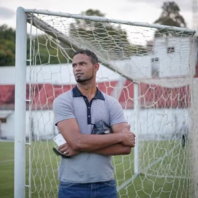 Goleiro Bruno é considerado foragido após Justiça do Rio revogar liberdade condicional
