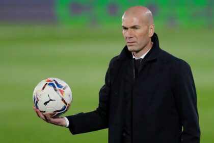Era Zidane: Jornal crava acordo para ídolo assumir a França após o Mundial 2026
