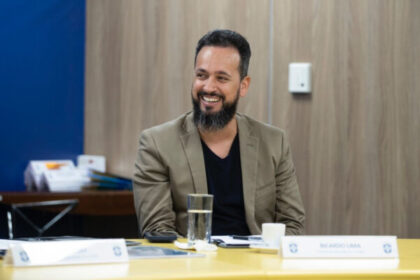 Imagem destacada Ricardo Lima é reconduzido à presidência da FBF por aclamação e seguirá no cargo até 2031