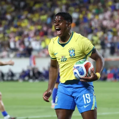 Imagem destacada Ancelotti esclarece por que Igor Thiago bateu o pênalti sofrido por Endrick