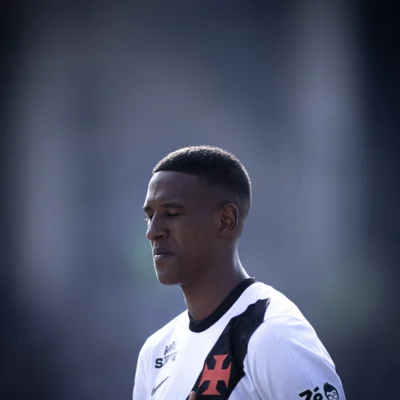Imagem destacada Renato Gaúcho testa defesa do Vasco em duelo com Coritiba