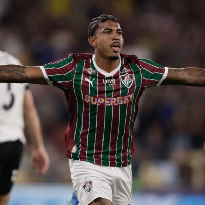 Imagem destacada Fluminense supera Corinthians no Maracanã e iguala pontuação do líder Palmeiras