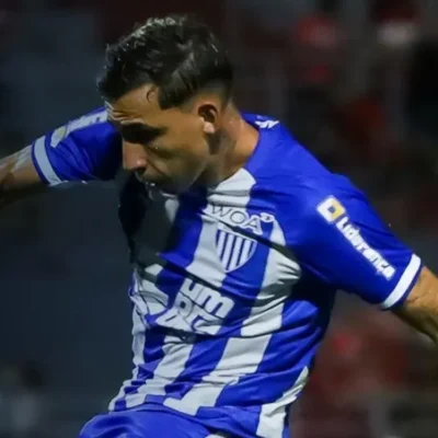 Imagem destacada Avaí derrota CRB em Maceió e assume lugar no G 4 da Série B