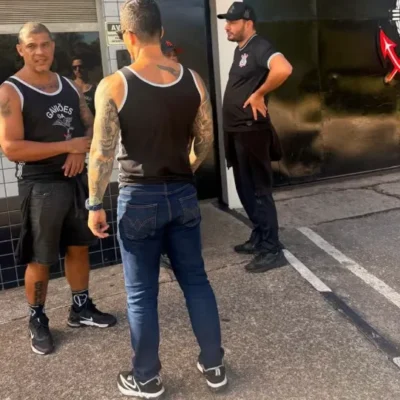 Imagem destacada Torcida organizada vai ao CT e pressiona Dorival Júnior e elenco do Corinthians