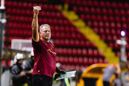 Imagem destacada Márcio Goiano destaca empate do Sport e mira recuperação fora de casa