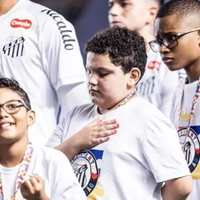 Imagem destacada Clubes brasileiros ampliam iniciativas para acolher torcedores autistas nos estádios