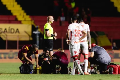 Imagem destacada Edema ósseo afasta Zé Roberto do Sport por até quatro semanas