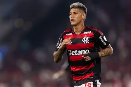 Imagem destacada STJD suspende Carrascal por quatro partidas, mas atleta pode atuar contra o Bragantino