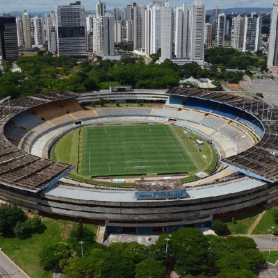 Imagem destacada Goiás cogita transferir partida contra o Cruzeiro para o Serra Dourada