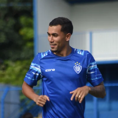 Imagem destacada Carlinhos retorna ao Vitória ES e afirma que clube reacendeu sua vontade de jogar