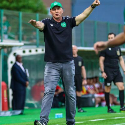 Imagem destacada Chapecoense demite técnico Gilmar Dal Pozzo após derrota por 4 a 0