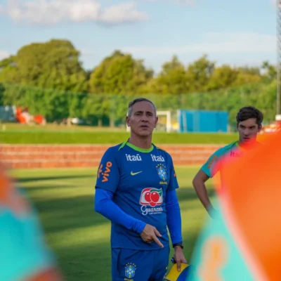 Imagem destacada Brasil estreia no Sul Americano Sub 17 contra a Bolívia; veja onde assistir