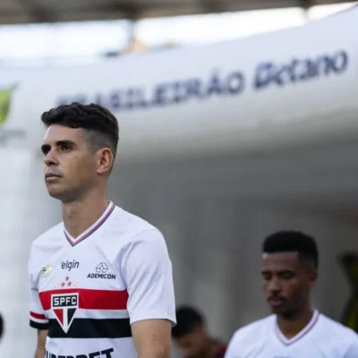 Imagem destacada Oscar, 34 anos, encerra carreira e se despede do São Paulo