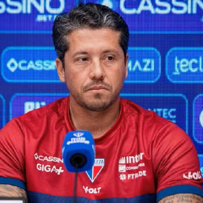 Imagem destacada Multa alta e escolha de Thiago Carpini seguram técnico no Fortaleza e afastam investida da Chapecoense
